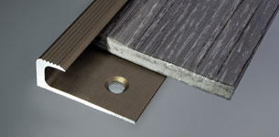 Ukončovací profil vŕtaný 30x10mm, hrúbka 7mm